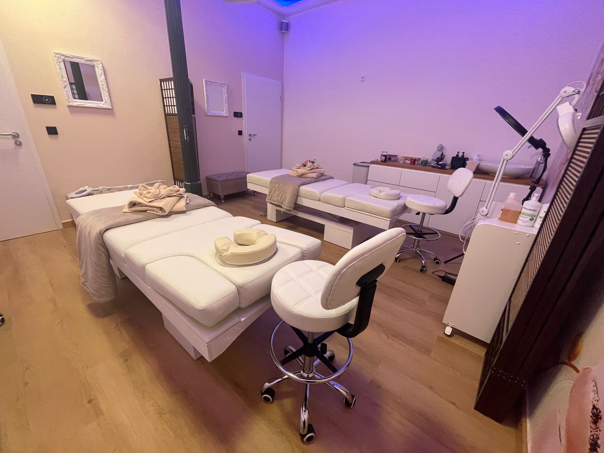Kosmetik-Behandlungsraum im ABINI Studio